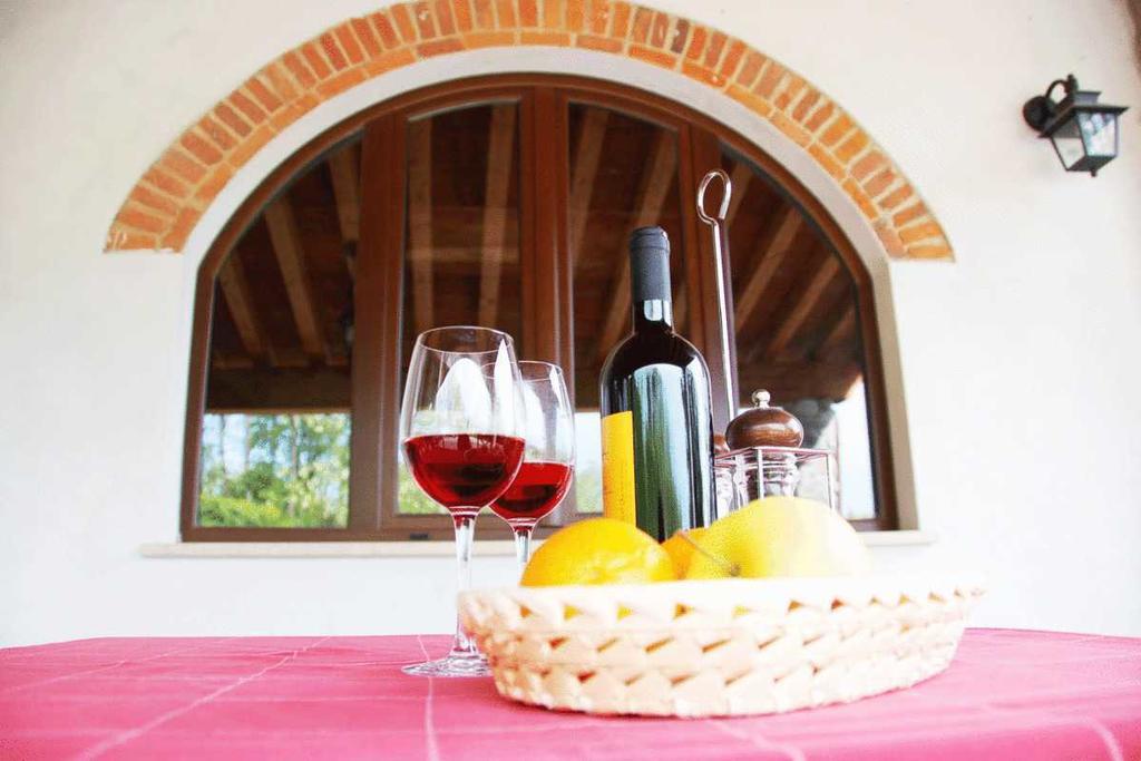 Bed and Breakfast La Ginestra Orentano Exterior foto